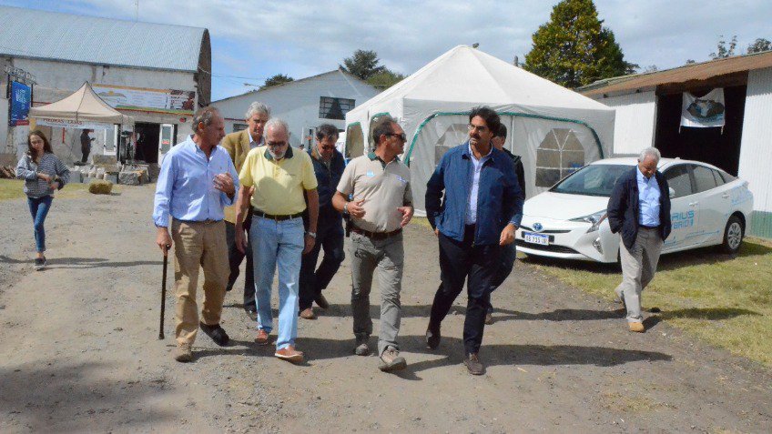 El Ministro Sarquís pasó por Expotan